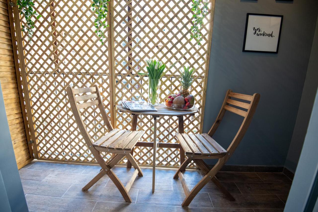 Contemporaneamente 147 - Modern & Comfort Rooms Bari Ngoại thất bức ảnh