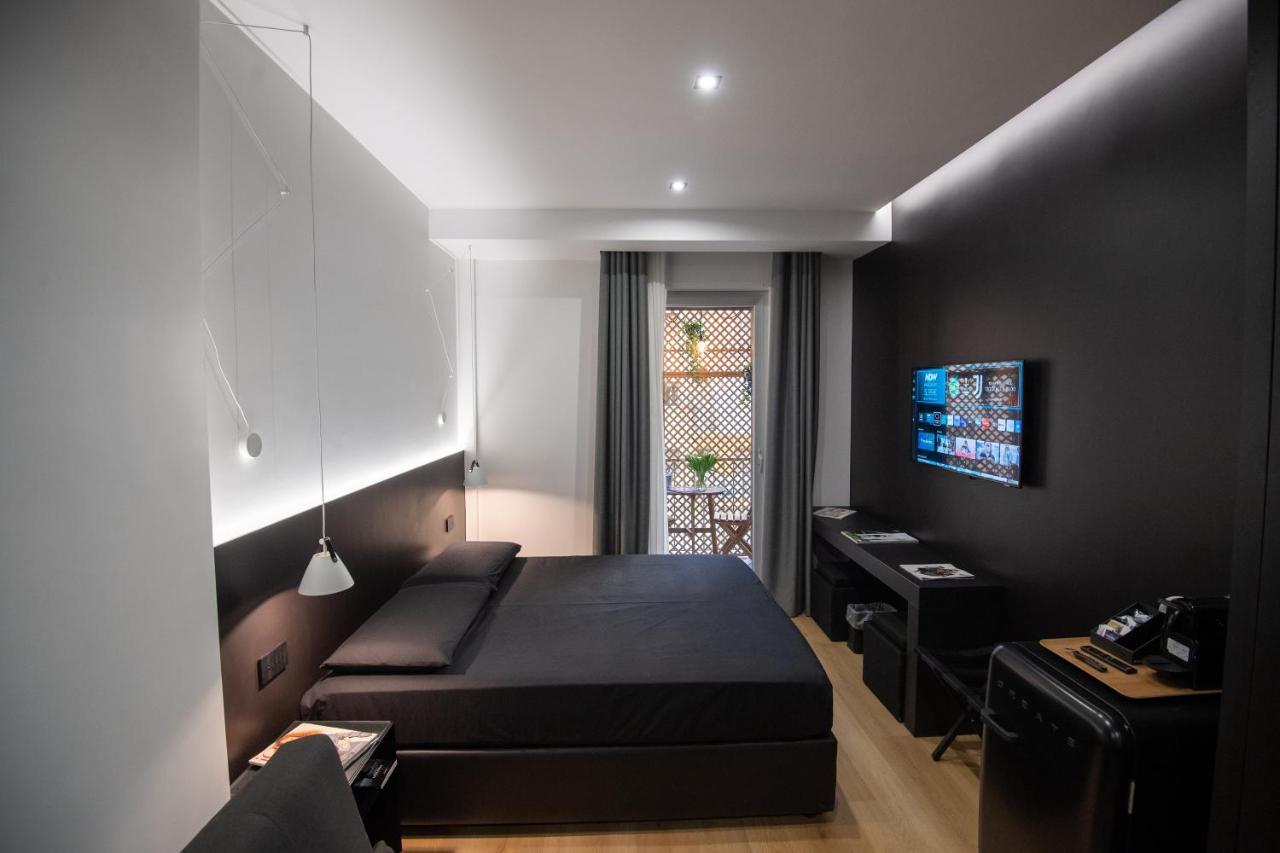 Contemporaneamente 147 - Modern & Comfort Rooms Bari Ngoại thất bức ảnh