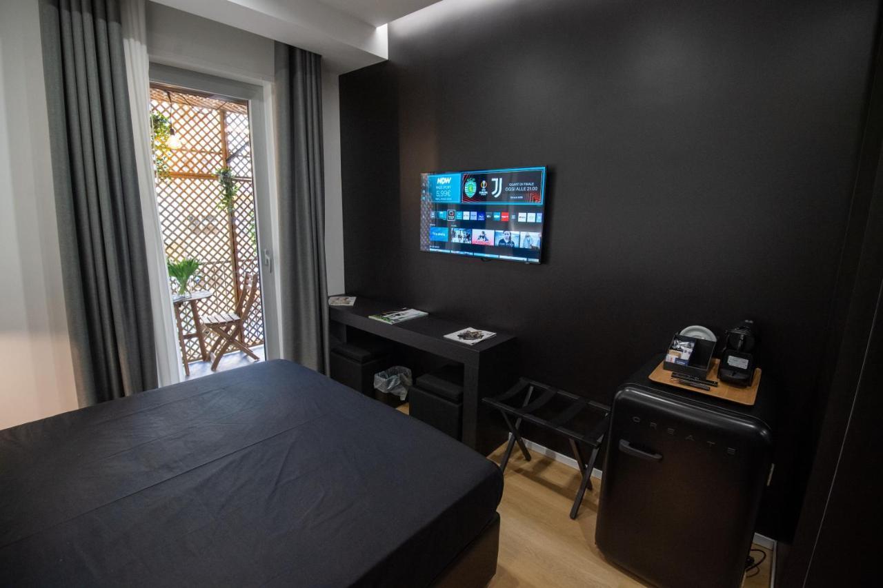 Contemporaneamente 147 - Modern & Comfort Rooms Bari Ngoại thất bức ảnh