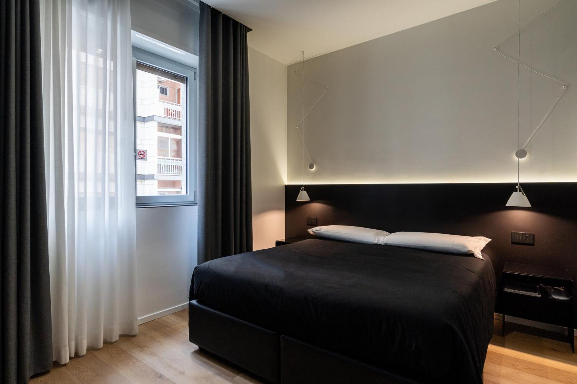 Contemporaneamente 147 - Modern & Comfort Rooms Bari Ngoại thất bức ảnh